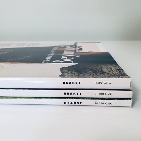 3 Harper's Bazaar Magazines Lot 2021 - Picture 6 of 12